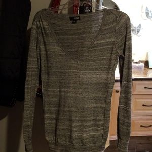 A.n.a. grey sweater size small
